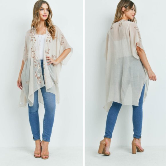 FREE Kimono - Must Add Listing To Bundle - Picture 2 of 8